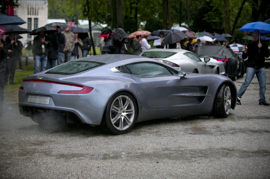  Aston Martin One-77 2010 года  (фото 10 из 89)